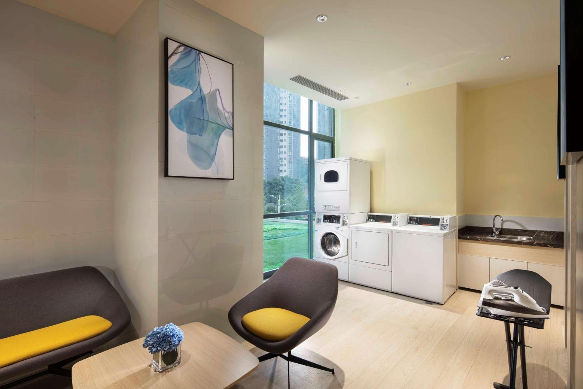 Hilton Garden Inn Shiyan מראה חיצוני תמונה